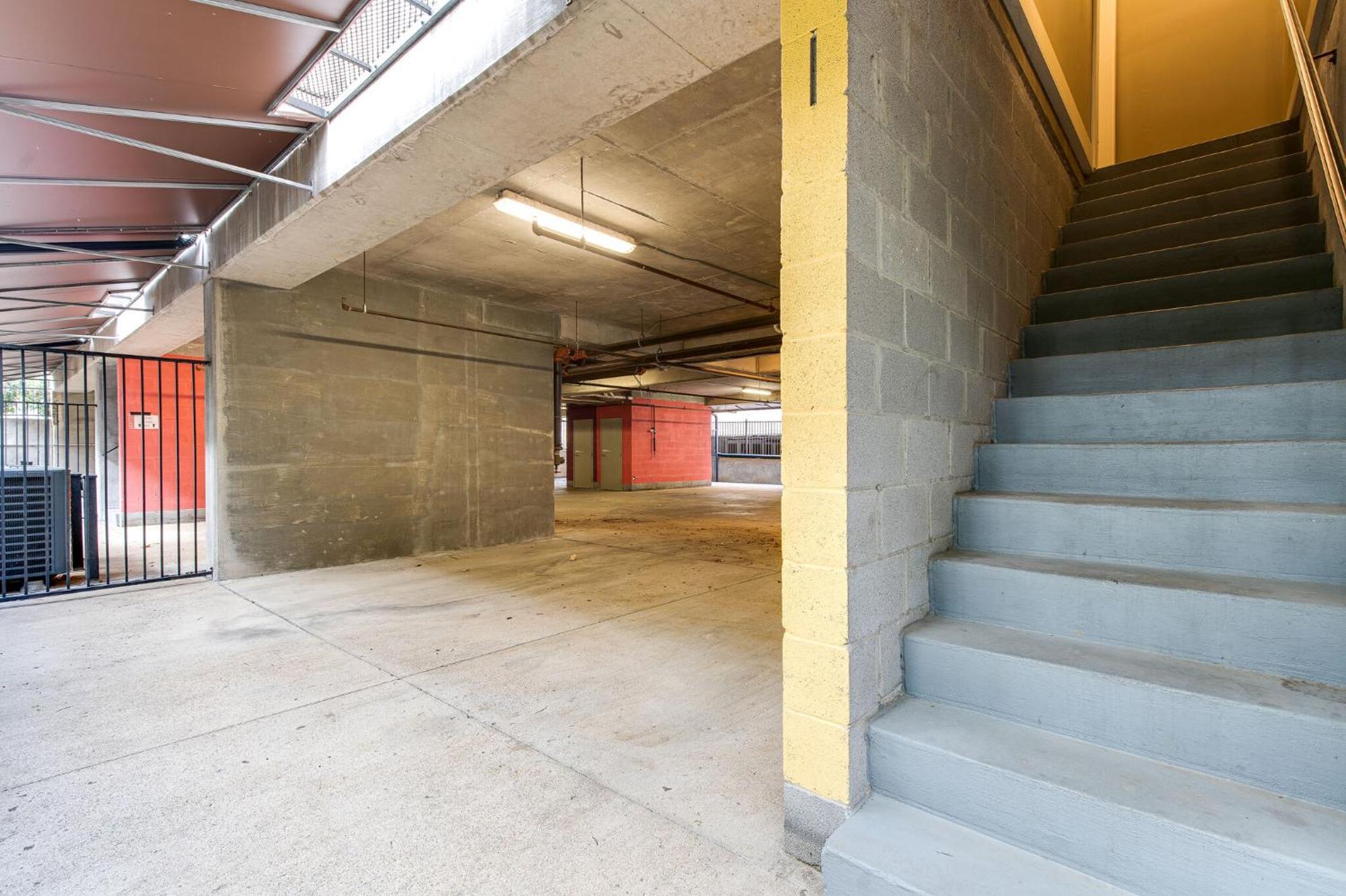 The Celebrity - Minutes To Broadway With A Balcony Appartement Nashville Buitenkant foto